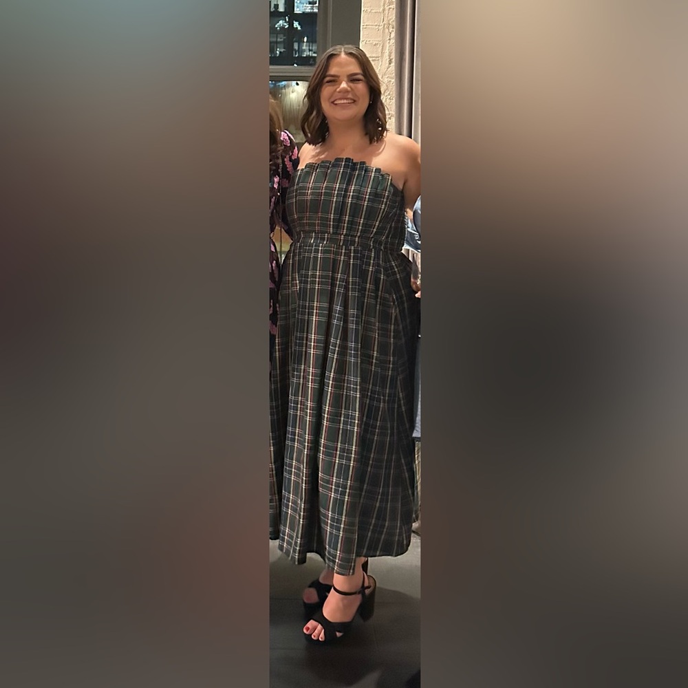 Vintage Charm strapless Highlands Dress in Green!